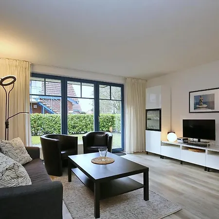 Papillon 03-4 Apartment *